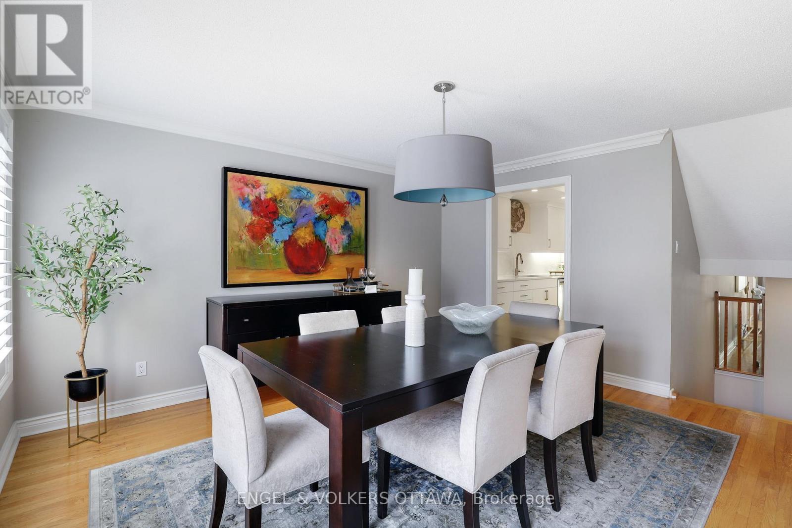 29 Chatsworth Crescent