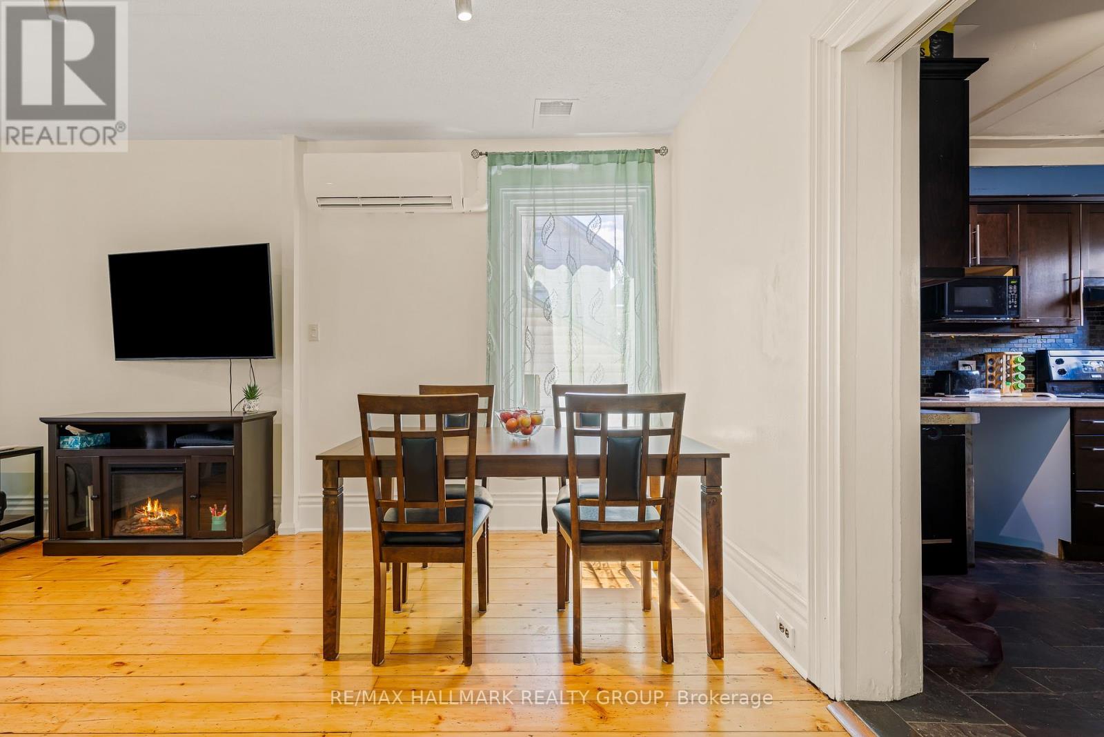 16 Halliday Street