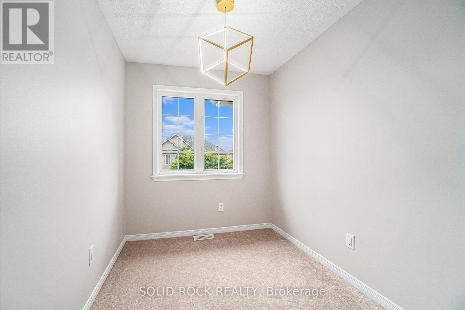 173 Culloden Crescent