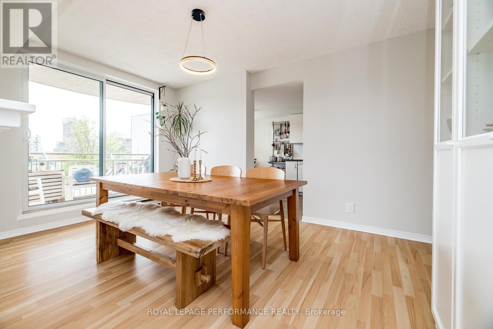 503 - 344 Waverley Street