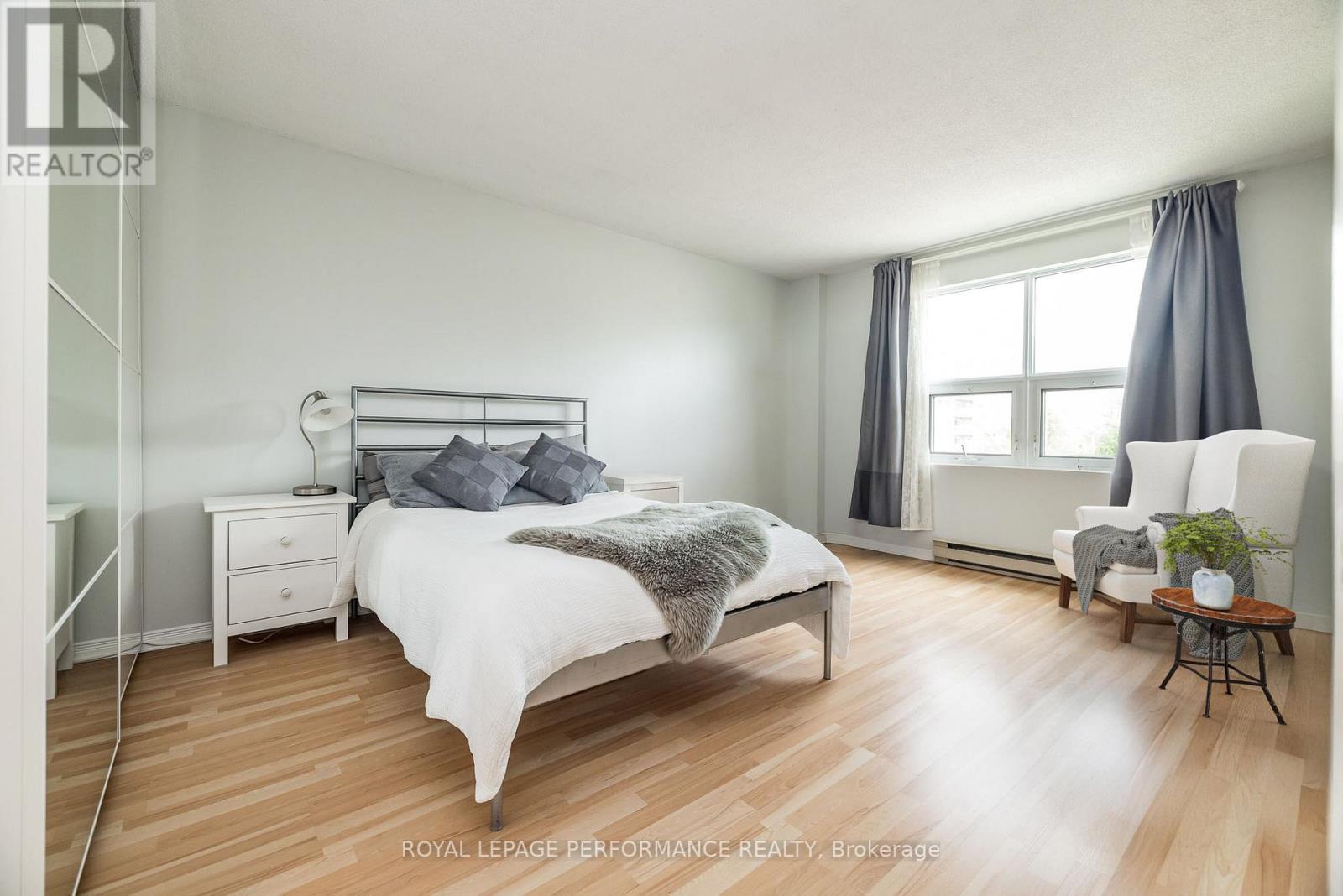 503 - 344 Waverley Street