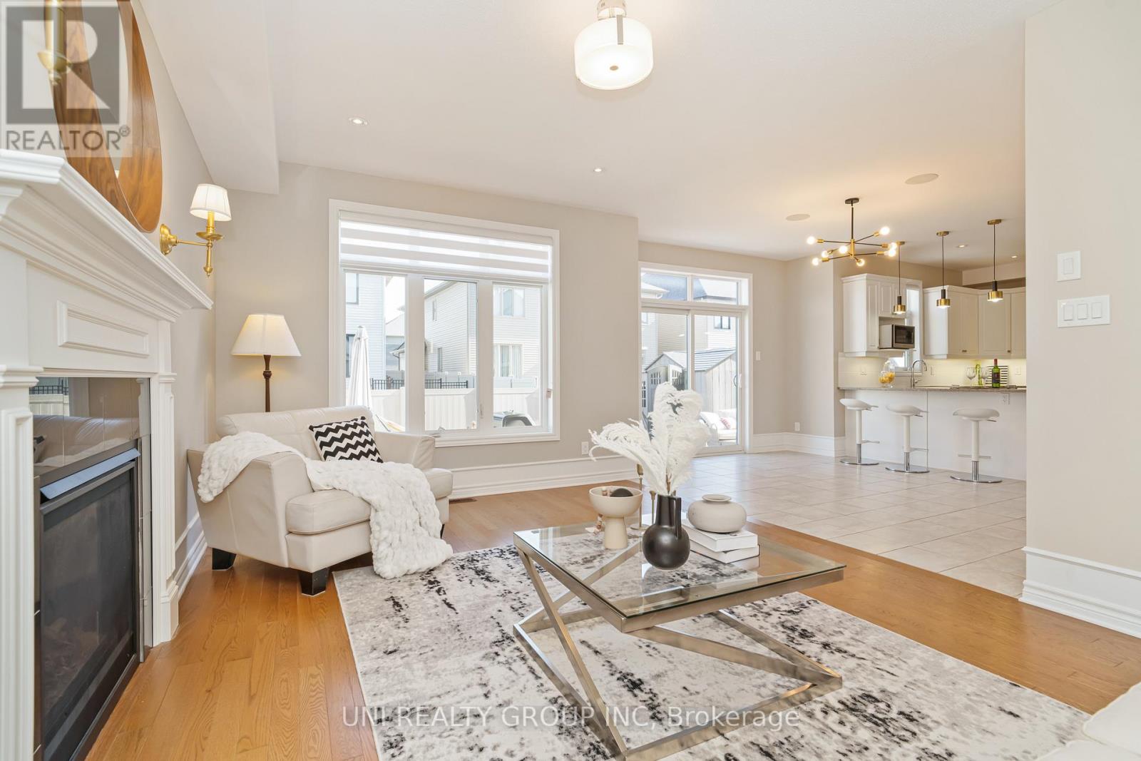 172 Cambie Road