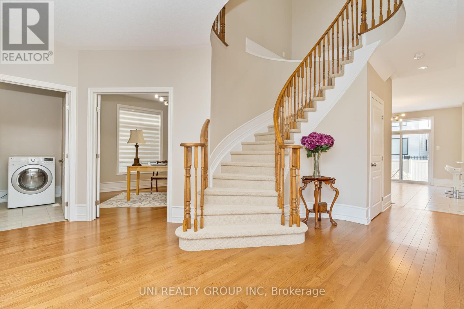 172 Cambie Road