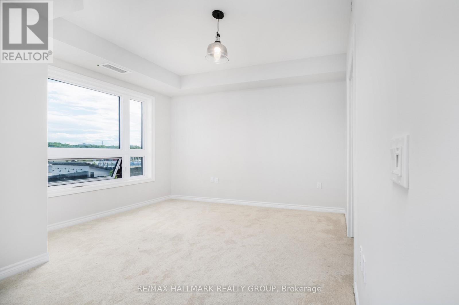 202 - 1350 Hemlock Road