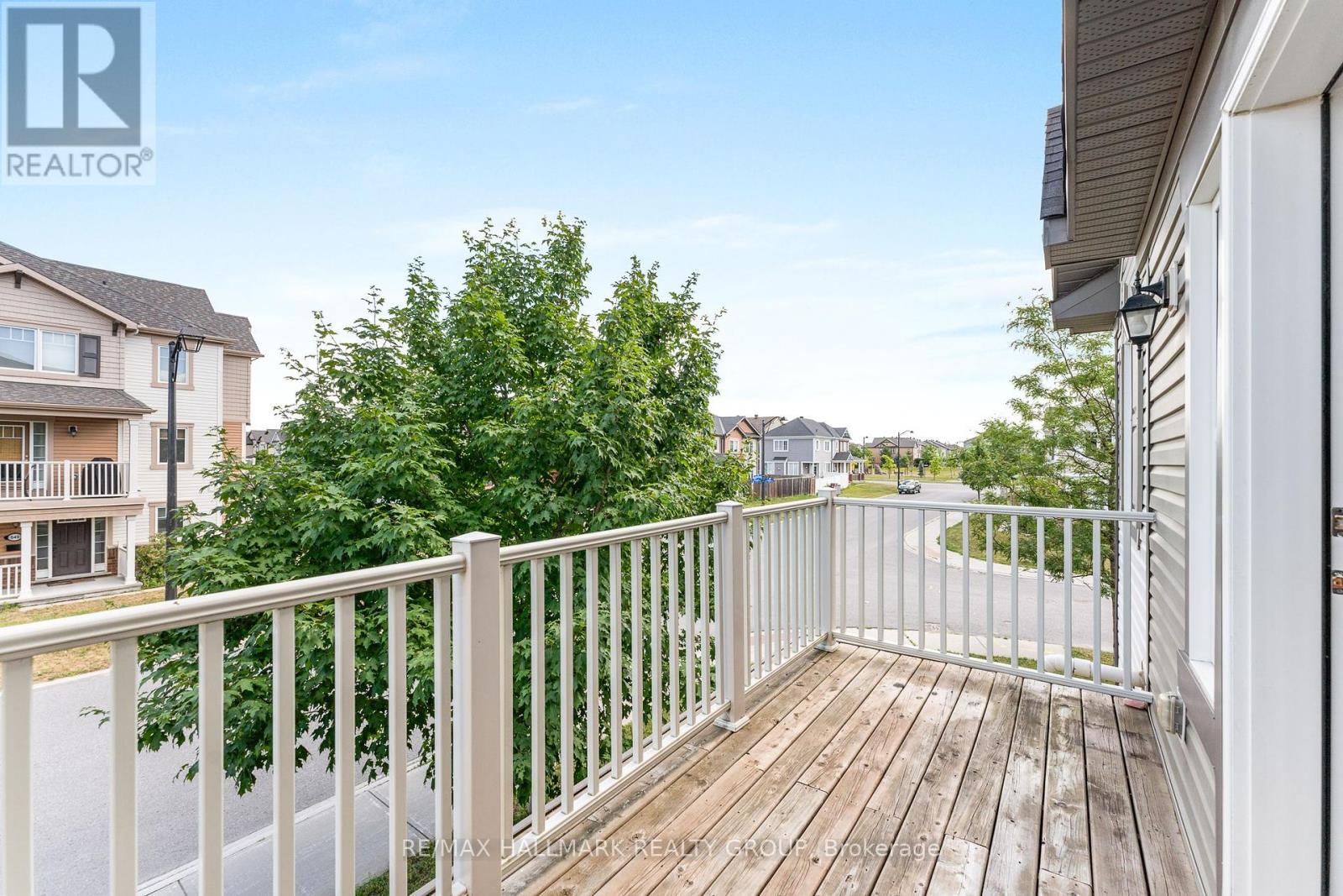 799 Mayfly Crescent