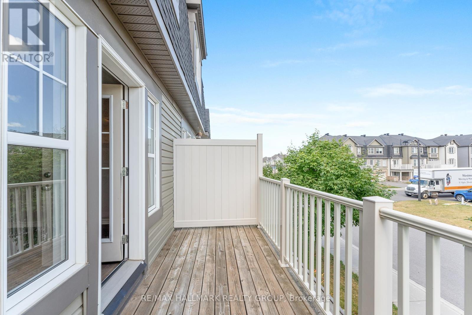 799 Mayfly Crescent