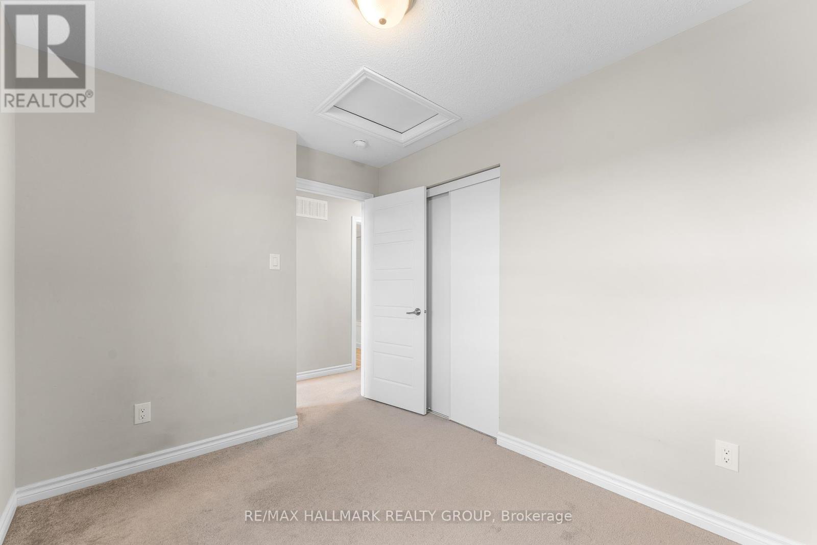 799 Mayfly Crescent
