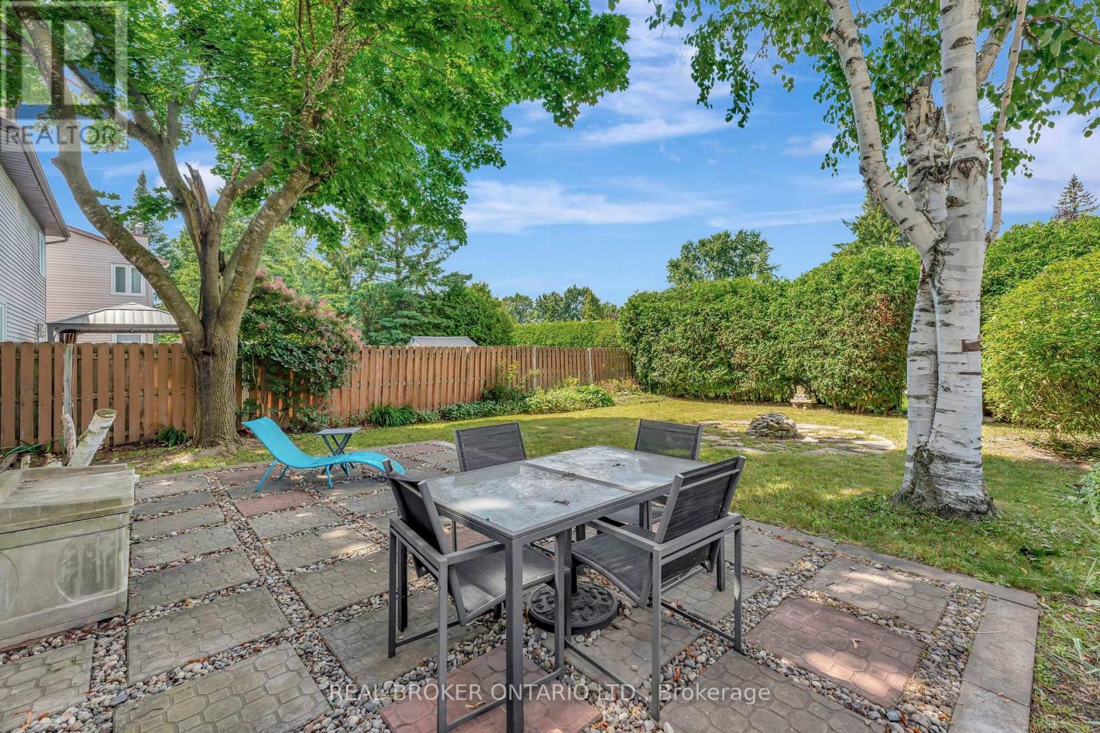 433 Duvernay Drive