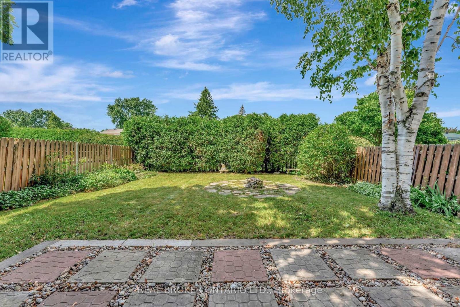 433 Duvernay Drive