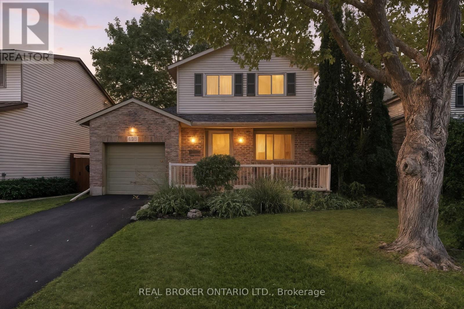 433 Duvernay Drive