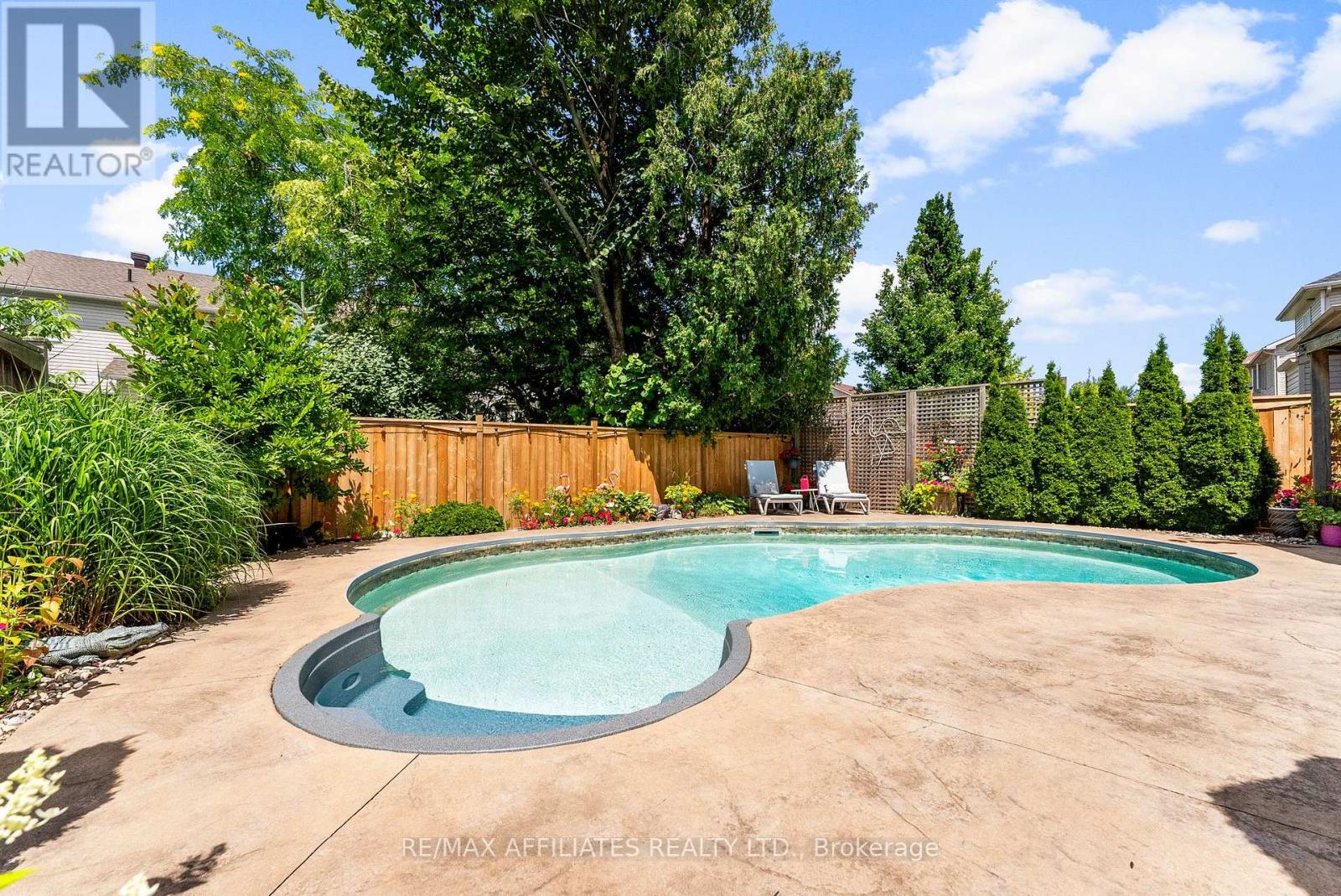 116 Coyote Crescent