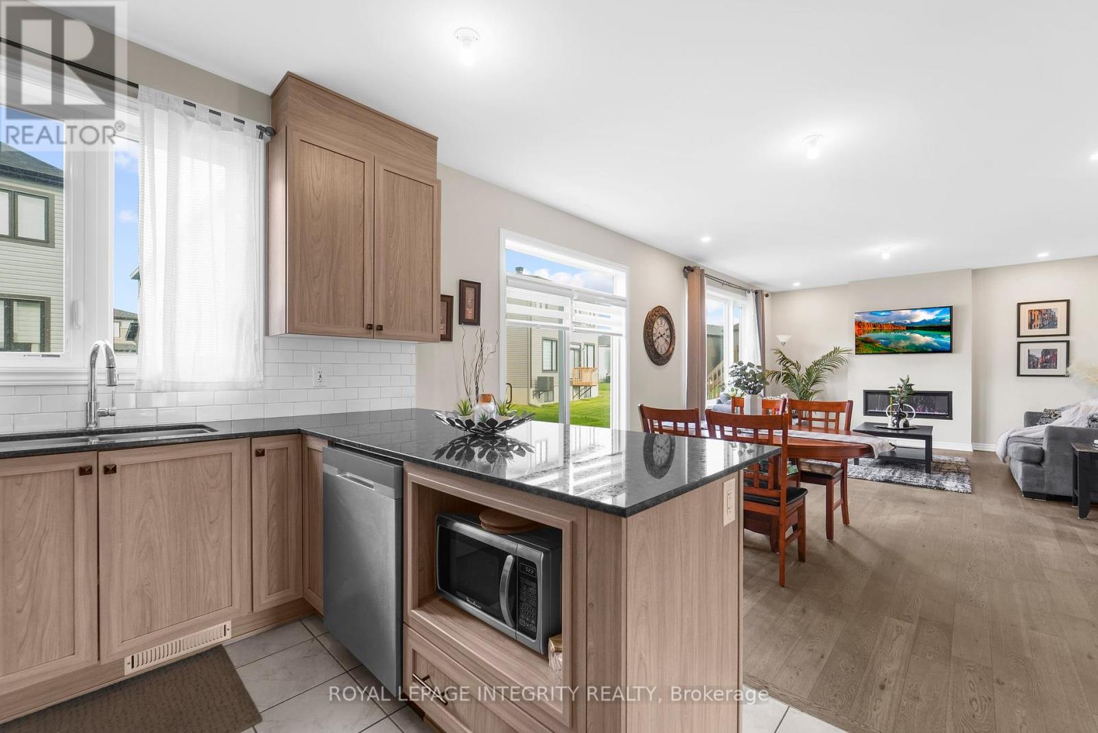 724 Vennecy Terrace