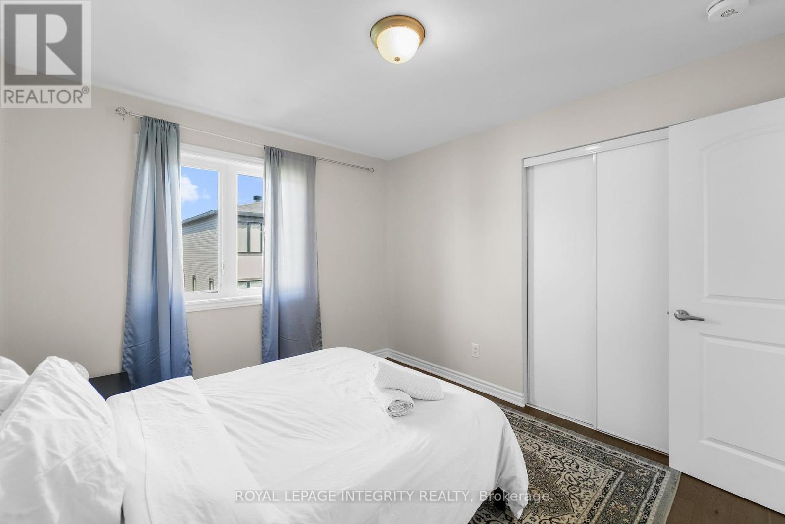 724 Vennecy Terrace