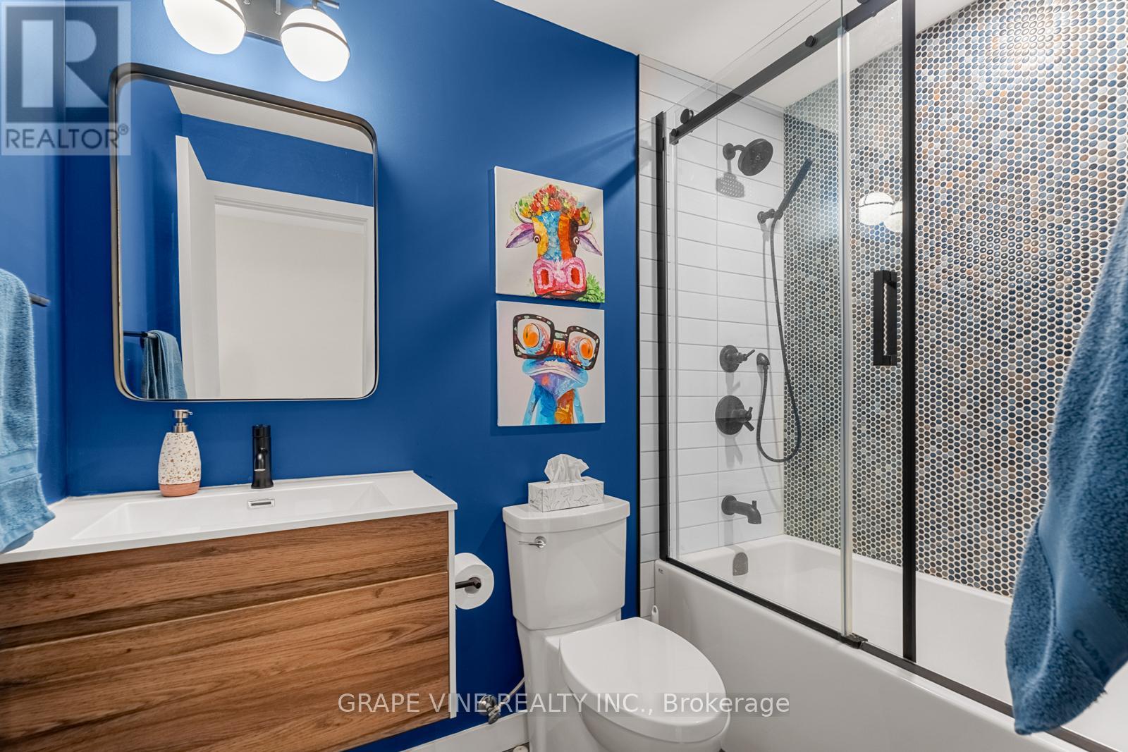 6486 Woodland Place