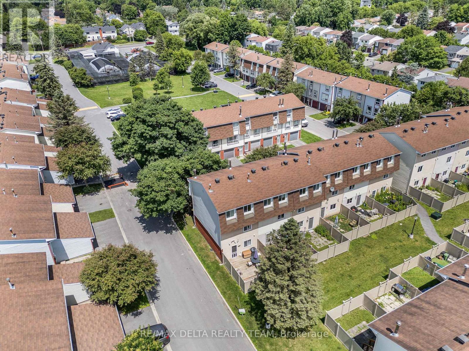 2005 Greenway Park Lane