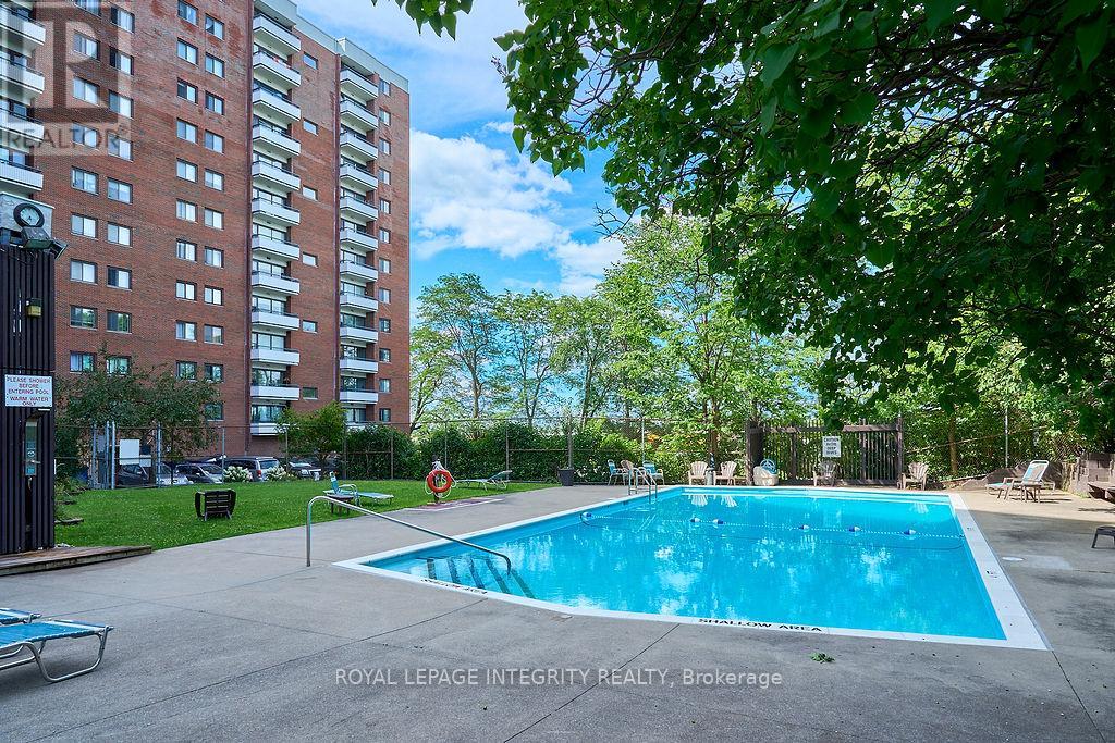 604 - 20 Chesterton Drive