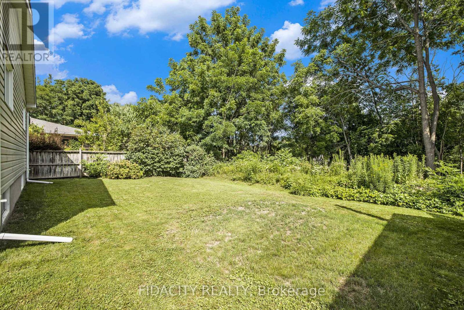 616 Clothier Street E