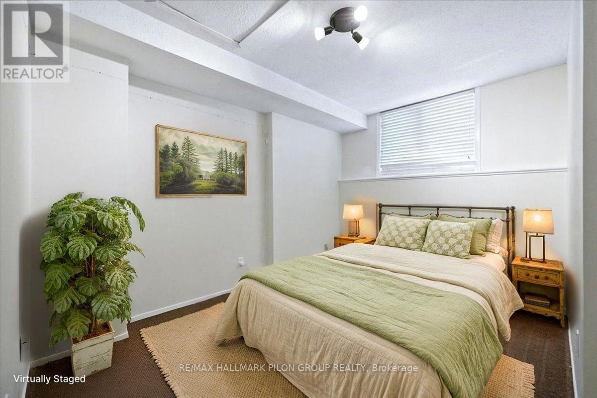 A - 6748 Jeanne D'arc Boulevard N
