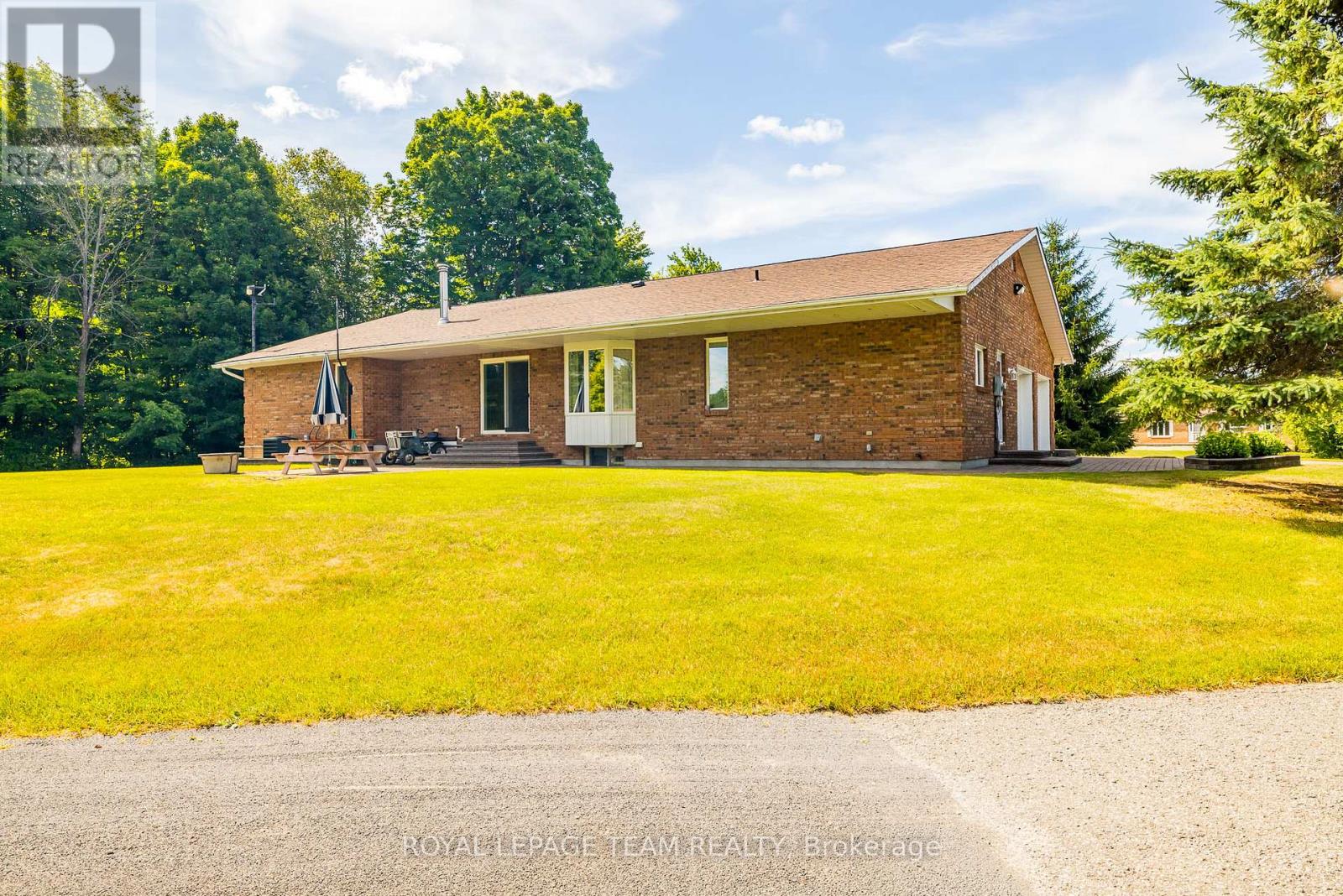 634 David Manchester Road