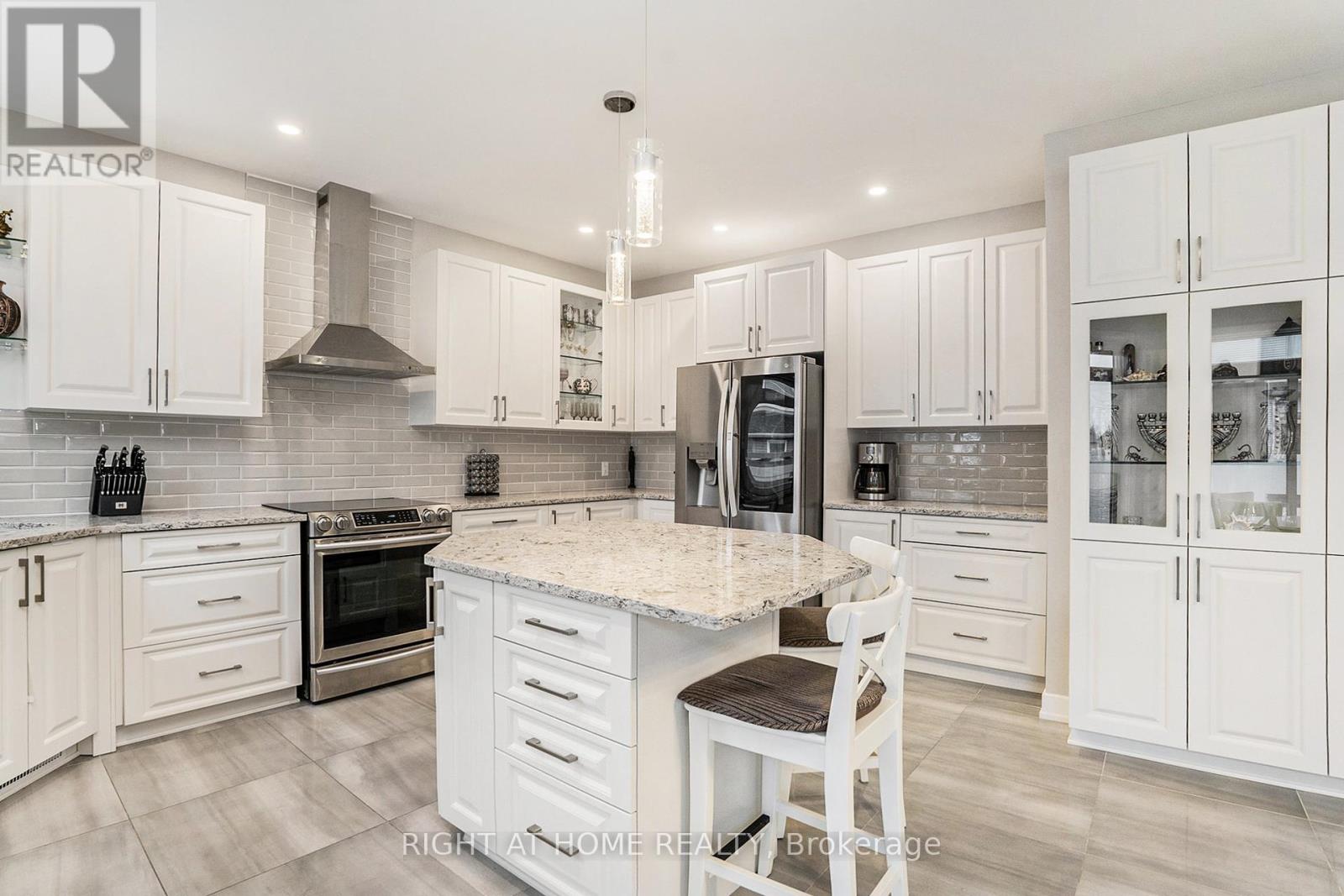 203 Osterley Way