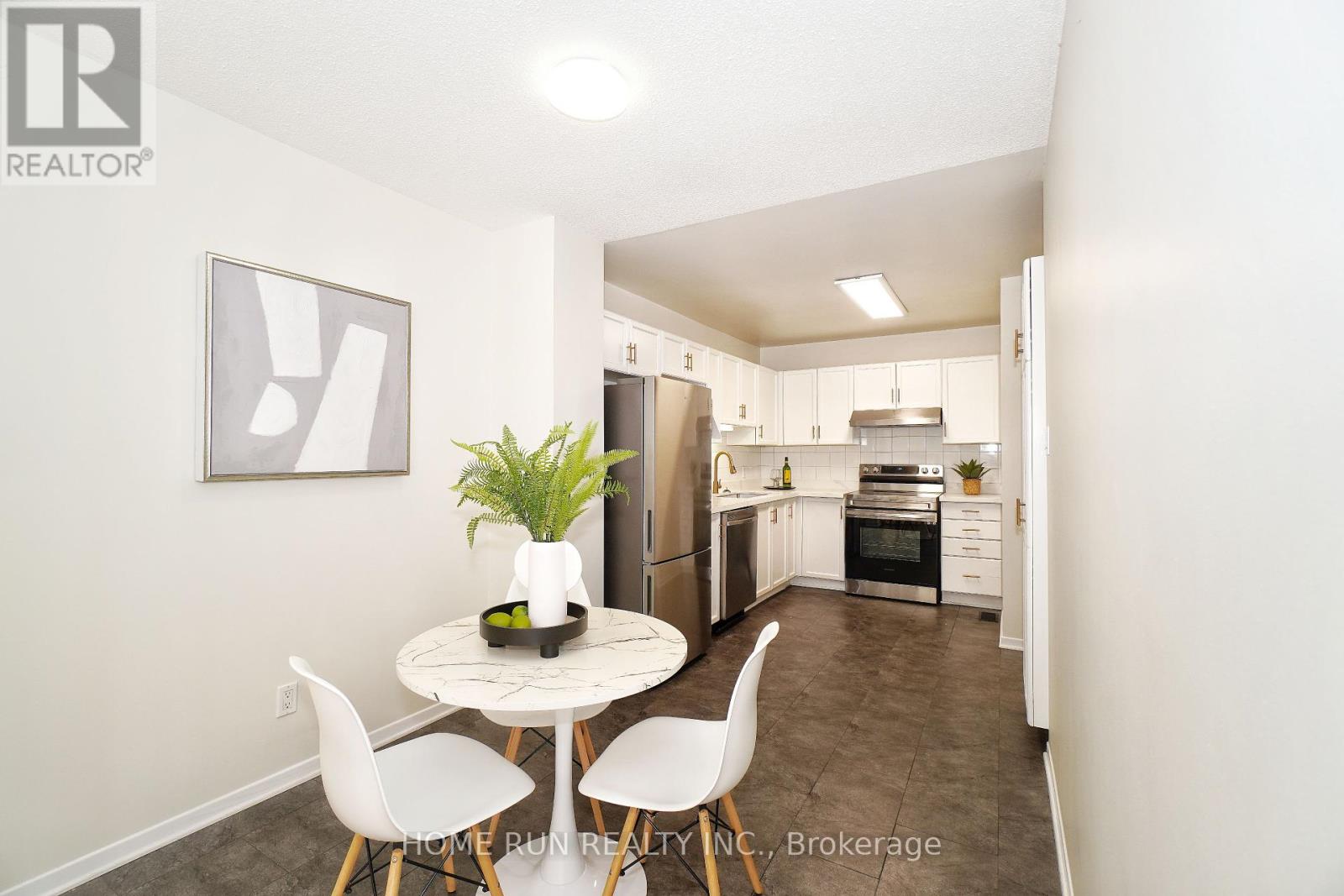 112 Cedarock Drive