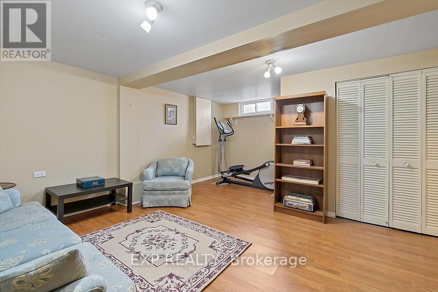 56 B Foxfield Drive