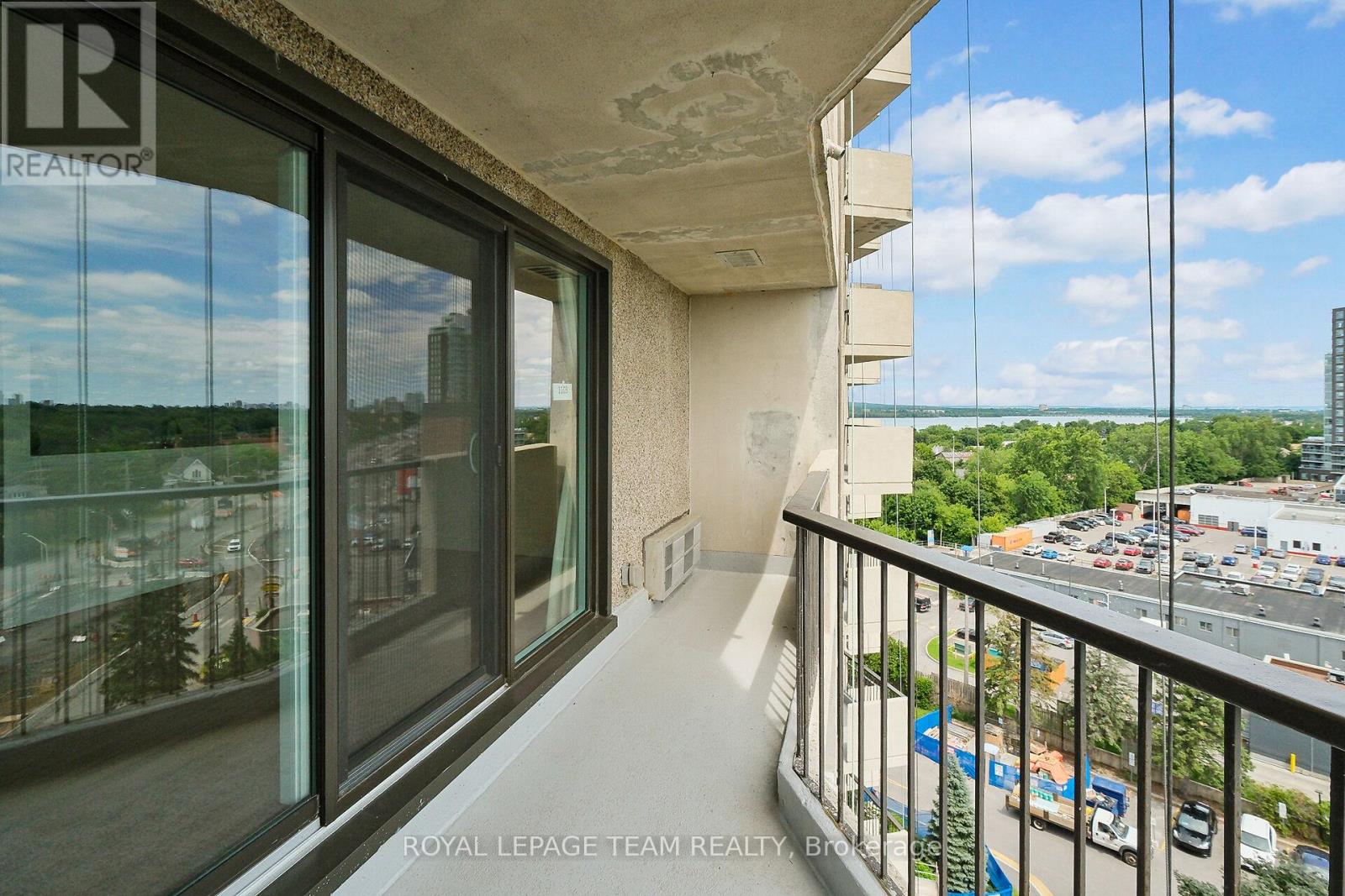 1103 - 1025 Richmond Road