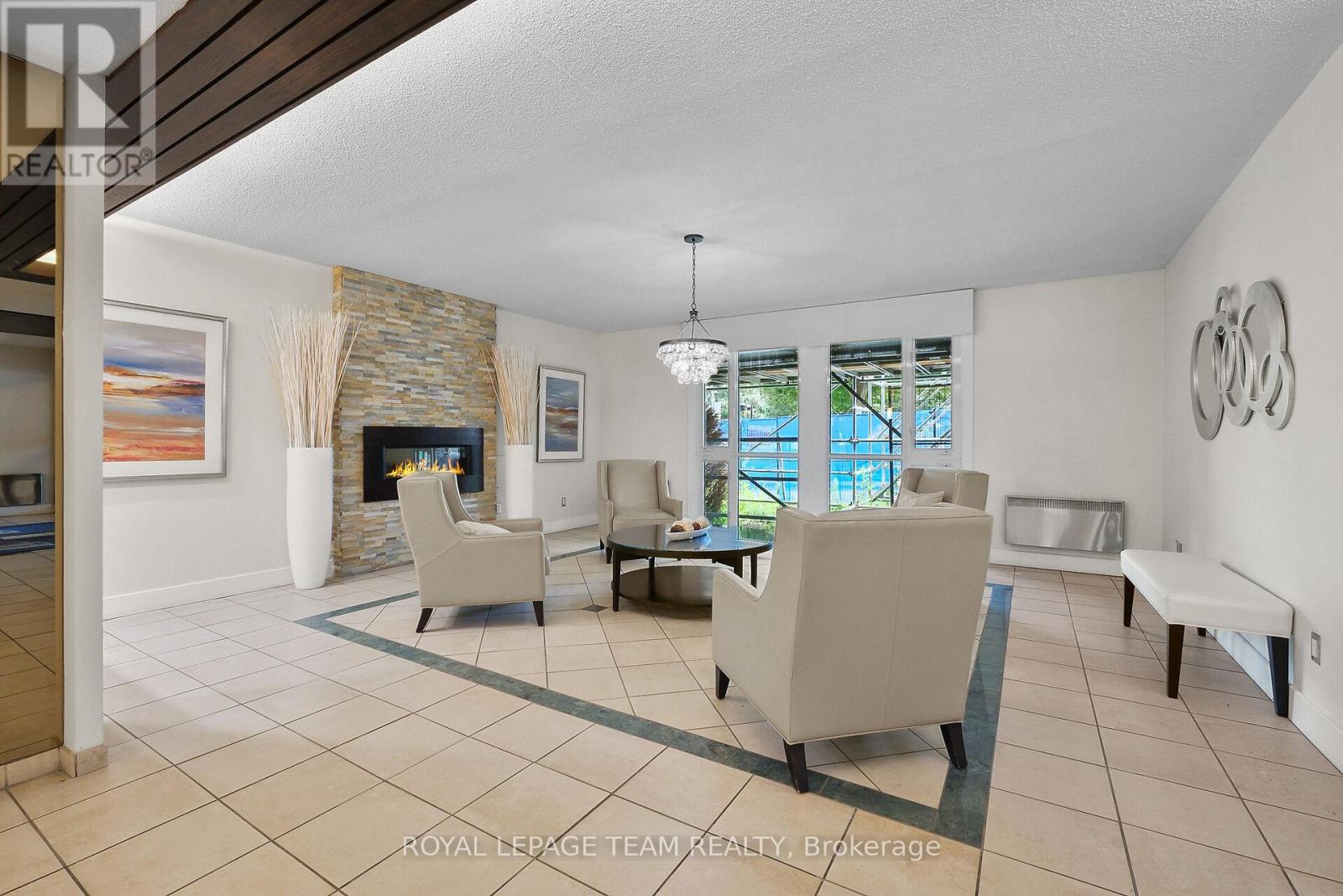 1103 - 1025 Richmond Road