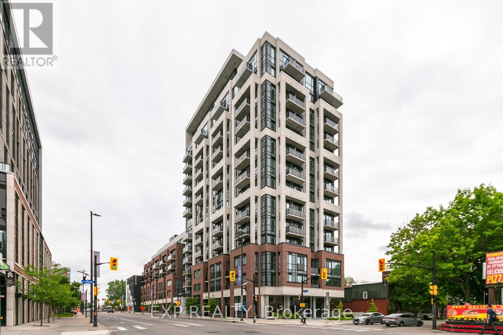 421 - 560 Rideau Street