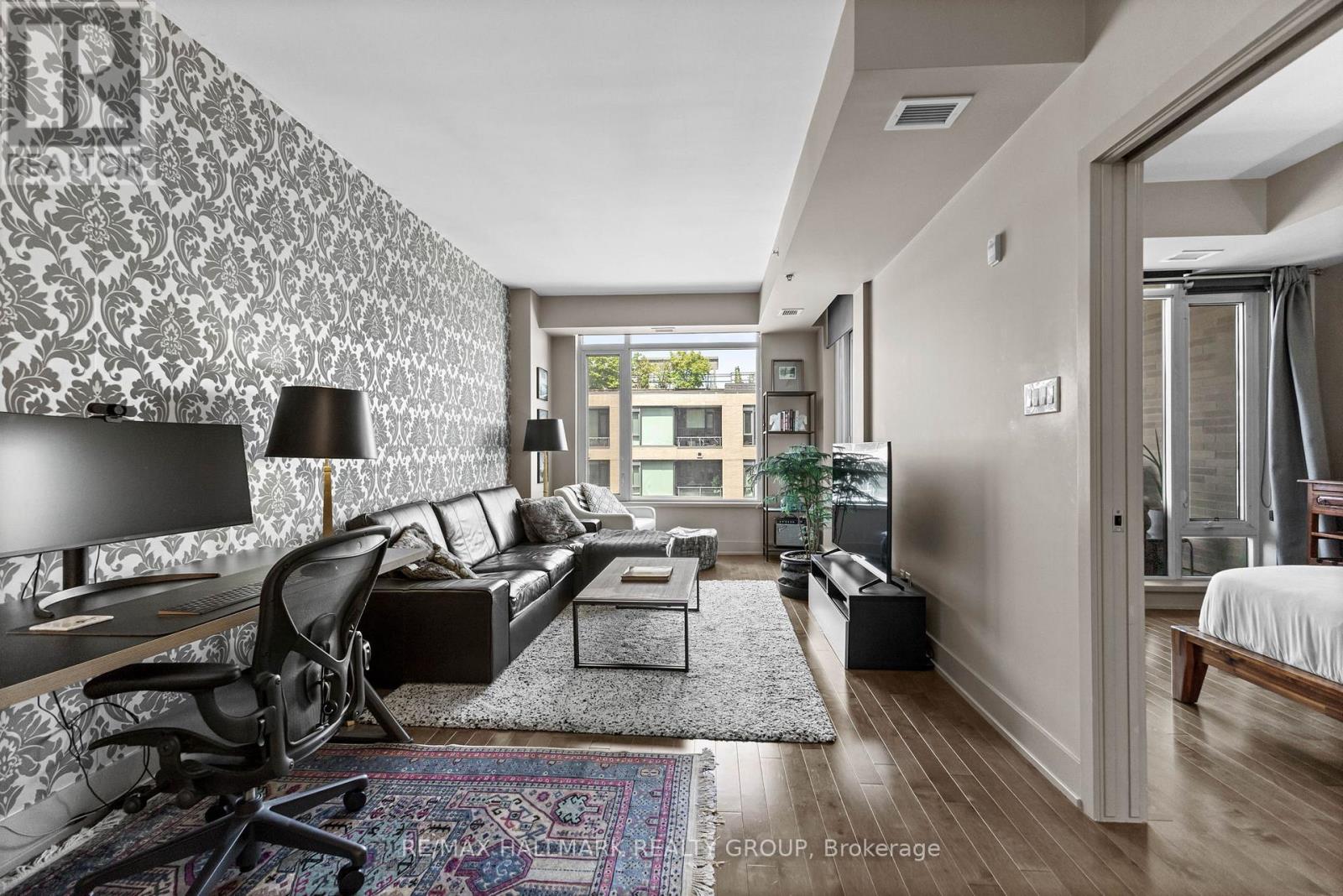 507 - 108 Richmond Road