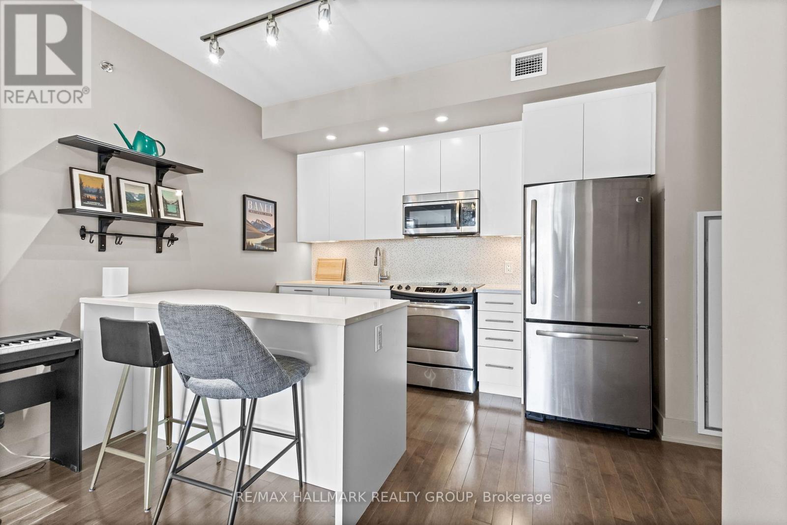 507 - 108 Richmond Road