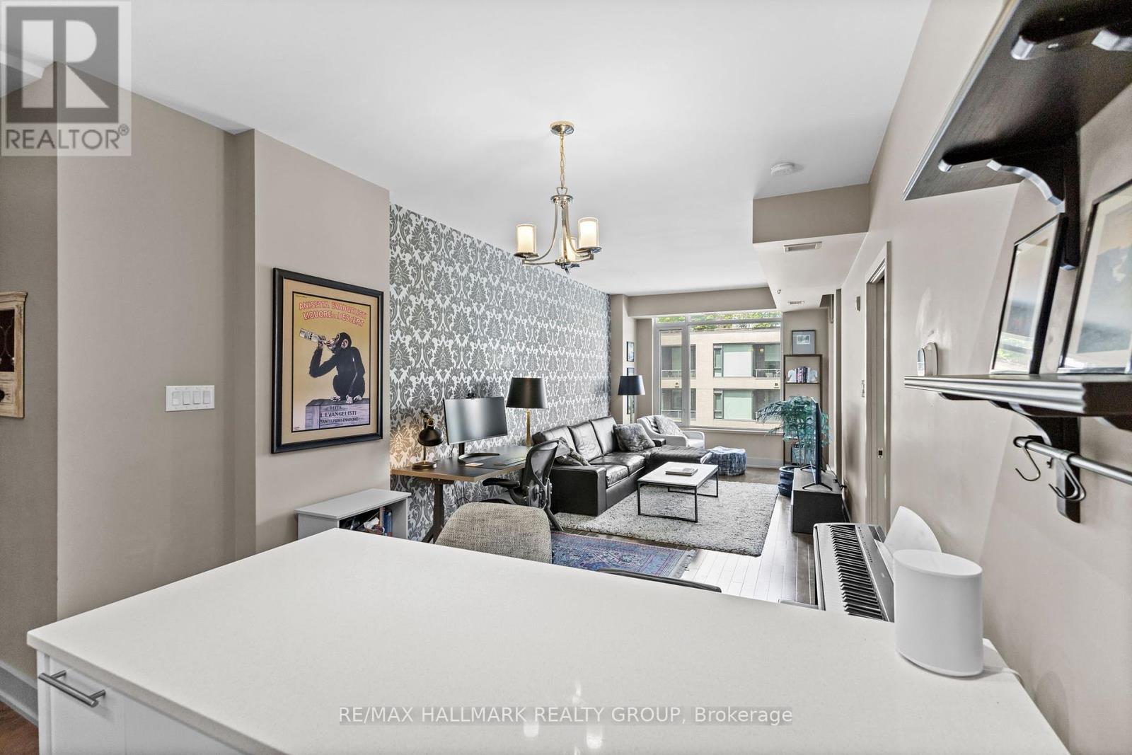 507 - 108 Richmond Road