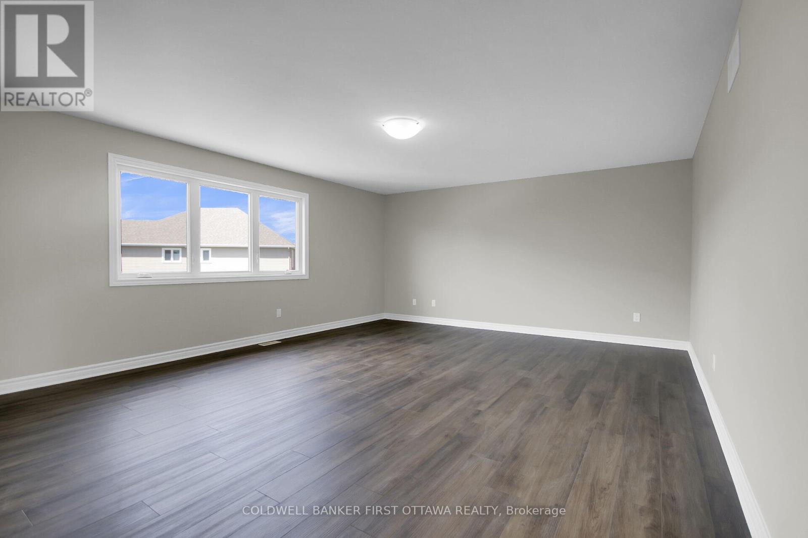 620 Sora Way