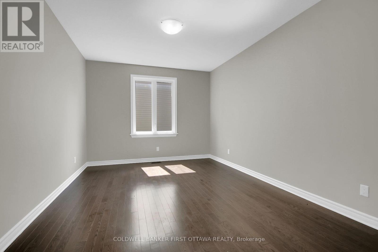 620 Sora Way