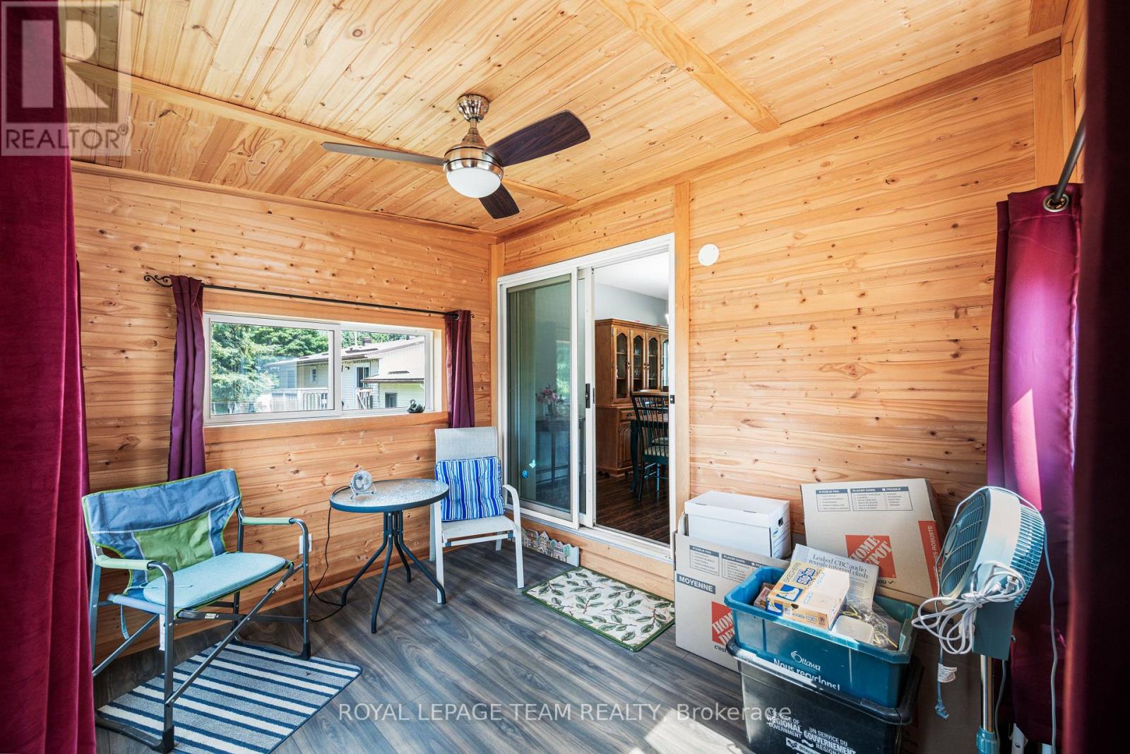 4 Dowdall Crescent