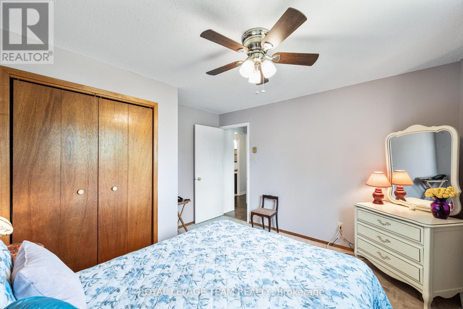 4 Dowdall Crescent