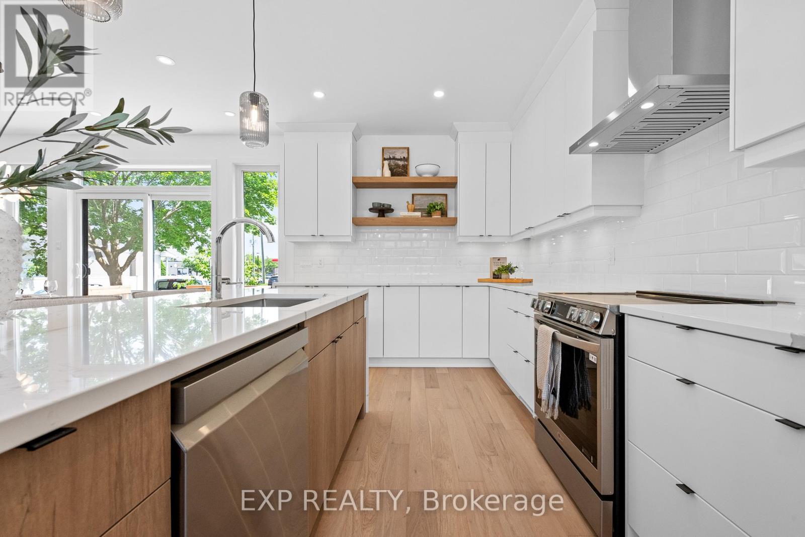 495 Duvernay Drive