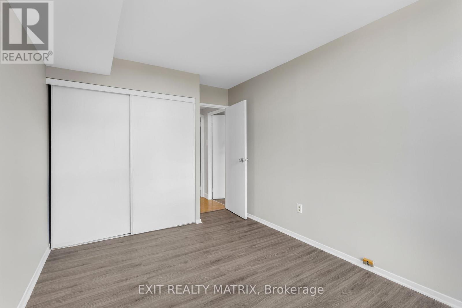 705 - 2759 Carousel Crescent