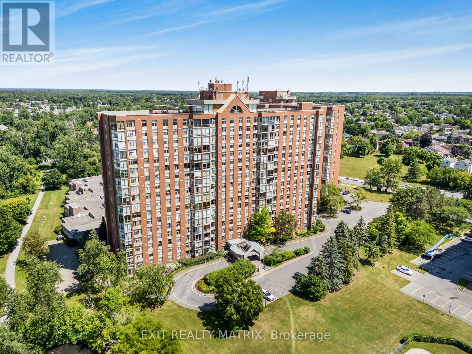 705 - 2759 Carousel Crescent