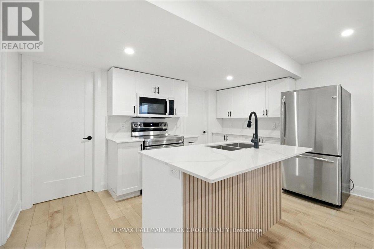 126 Hawk Crescent
