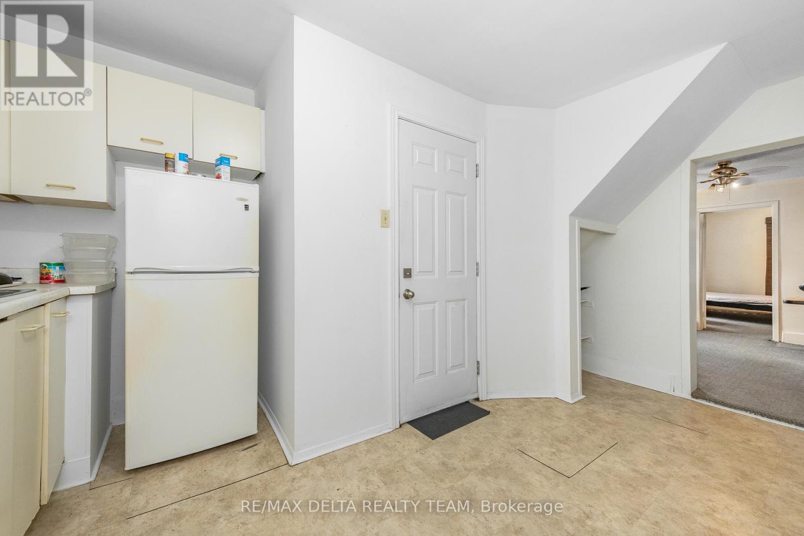 439 Booth Street, Unit 437