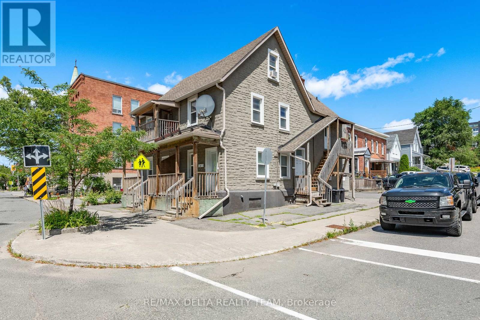 439 Booth Street, Unit 437