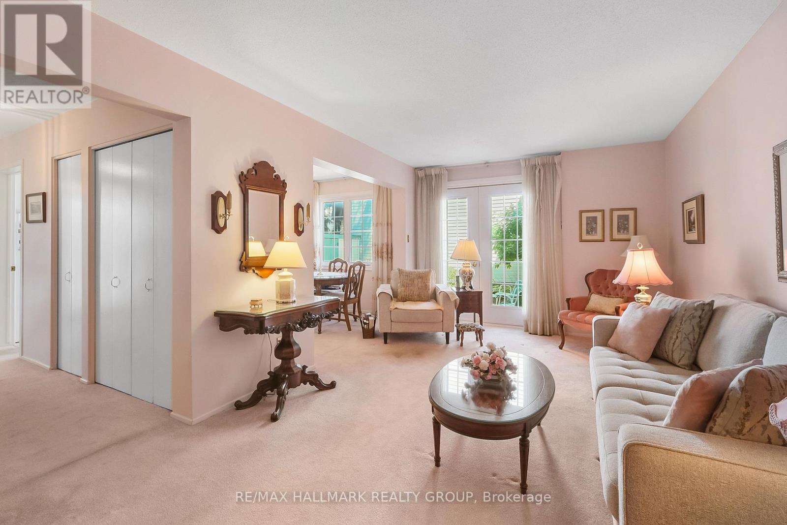 625 Trelawny Private