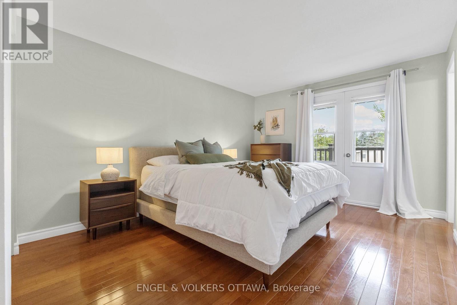 97 Queensline Drive