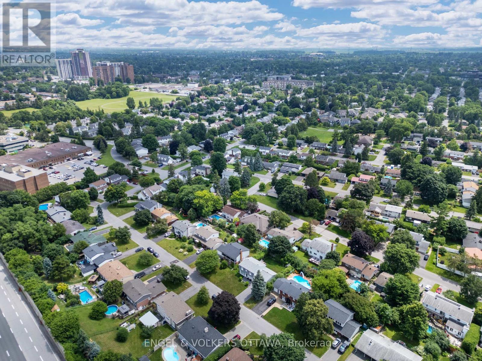 97 Queensline Drive