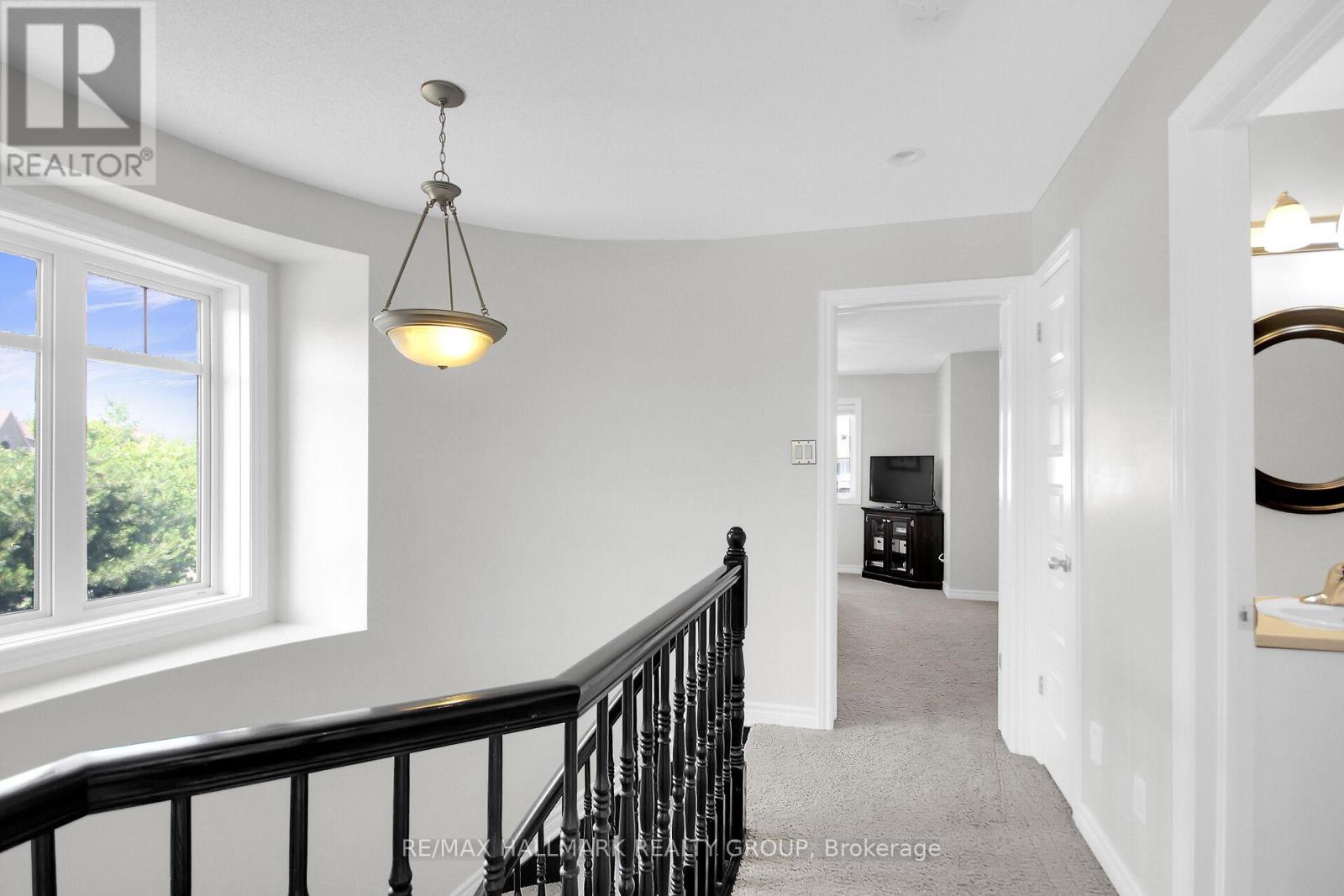 309 Balinroan Crescent