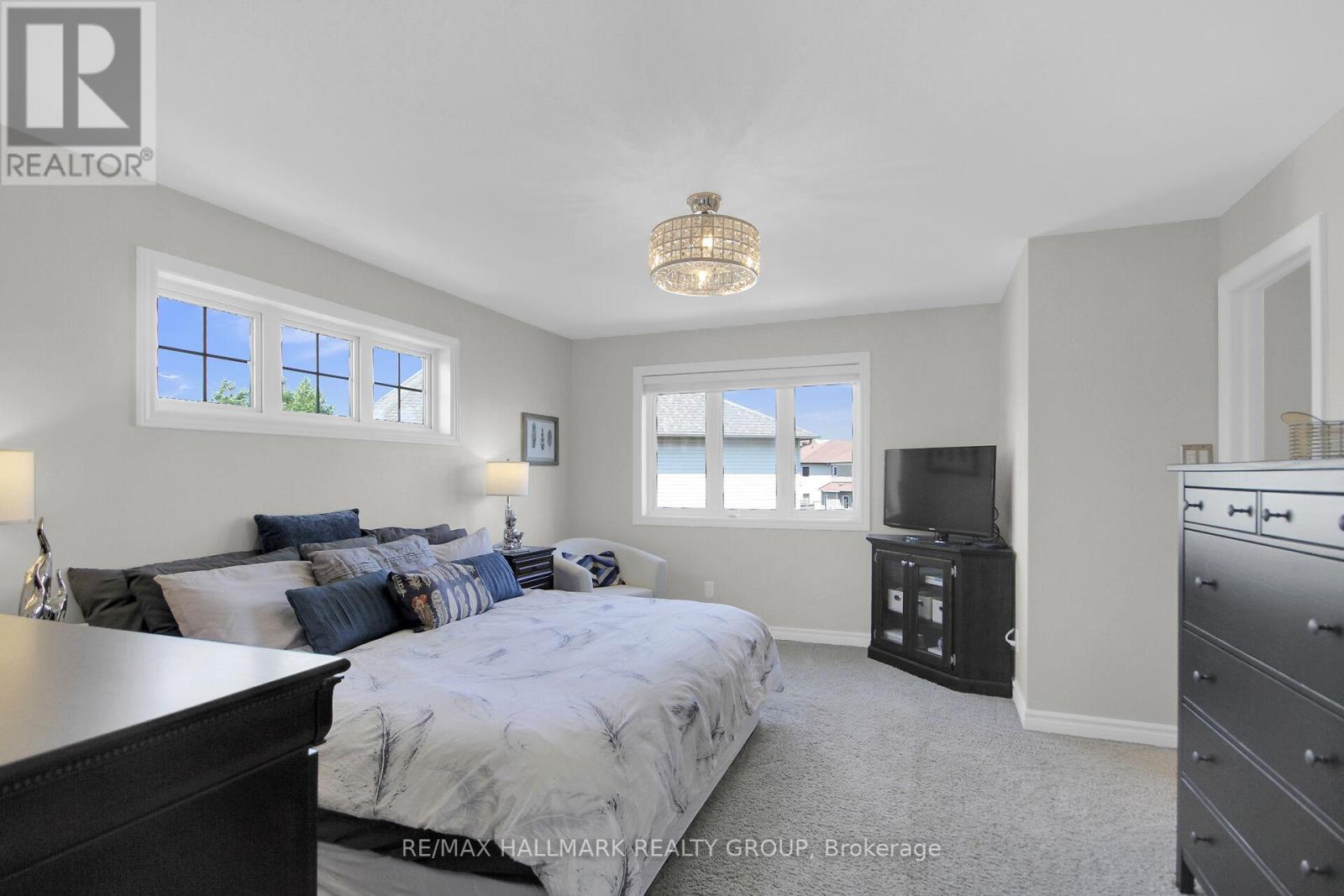 309 Balinroan Crescent