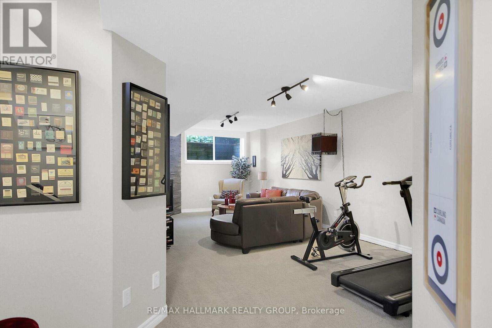 309 Balinroan Crescent