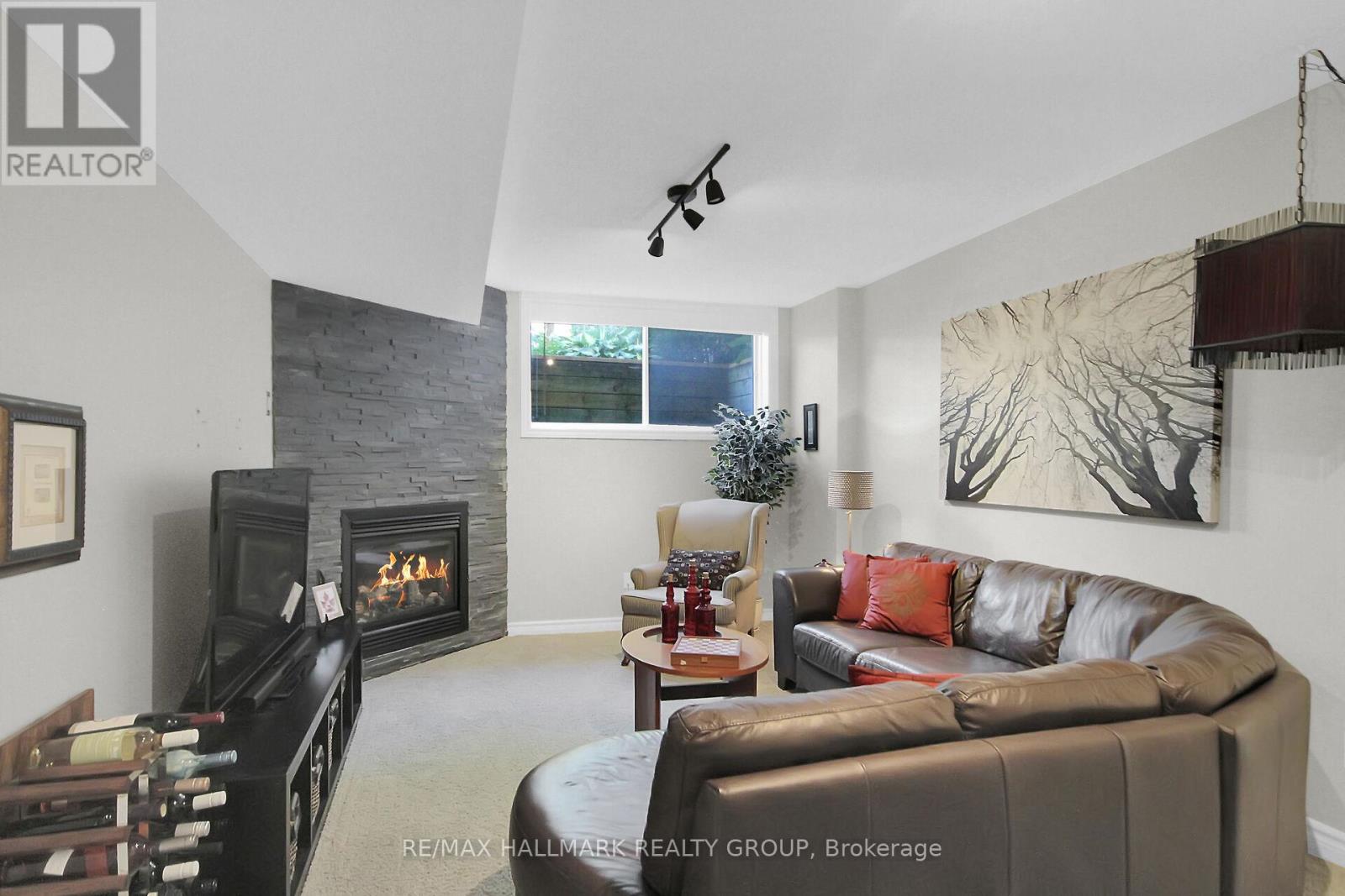 309 Balinroan Crescent
