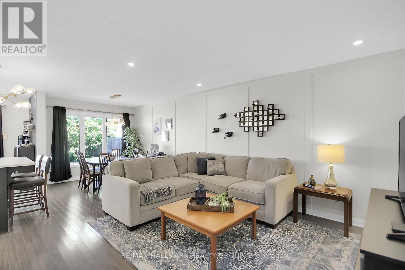 309 Balinroan Crescent